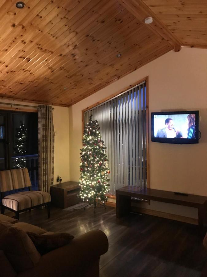 Beechtree Chalet วอร์เรนพอยต์ ภายนอก รูปภาพ